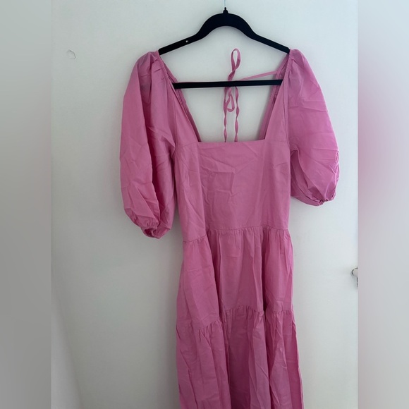 Moon River Pink Open Back Puff Sleeve Midi Dress NWT - Picture 5 of 9